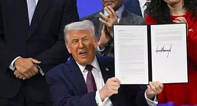 Trump Davos’ta Duyurdu: “Gazze’de Savaşı Durduruyoruz”