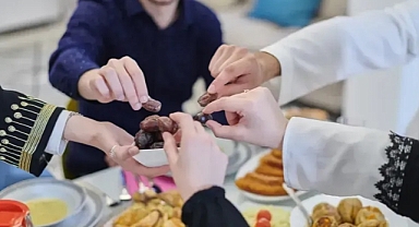 2026 Ramazan'da Kahramanmaraş İftar ve Sahur Vakitleri Belli Oldu! Diyanet İmsakiyesi ile İlk Oruç 19 Şubat'ta