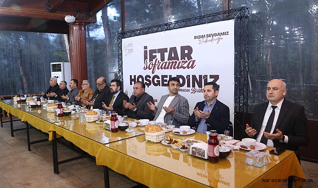 Başkan Akpınar, 105 Mahalle Muhtarıyla İftarda Buluştu!