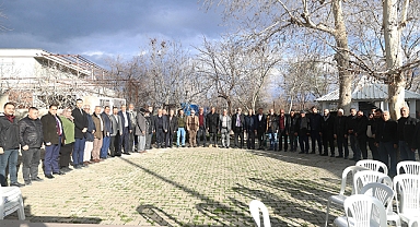 Başkan Akpınar 81. Mahalle toplantısını Ekberoğlu Mahallesi’nde gerçekleştirdi