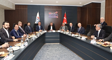 CHP Genel Başkanı Özgür Özel’den KMTSO’ya ziyaret!