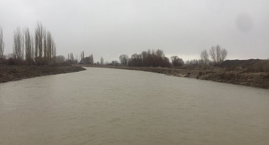 Elbistan ve Nurhak’ta Sağanak Alarmı: Belediye sele karşı uyardı!