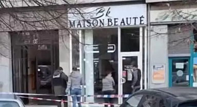 Güzellik salonuna el bombalı saldırı! 