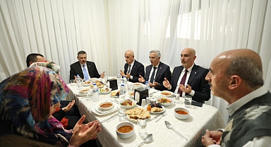 İçişleri Bakanı Çiftçi, Kahramanmaraş’ta Depremzede Aileyle İftar Sofrasında Buluştu