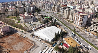 Kahramanmaraş’ta çadırlar kuruldu nefisler tutuldu, iftar saati bekleniyor…
