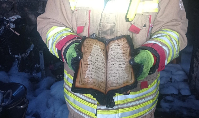 Kahramanmaraş’ta Kuran mucizesi! Her şey yandı, “O” yanmadı!