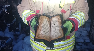 Kahramanmaraş’ta Kuran mucizesi! Her şey yandı, “O” yanmadı!