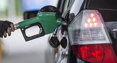 Orta Doğu’da Gerilim Tırmanıyor: Petrol Yükseldi, Akaryakıt Fiyatlarına Zam Sinyali