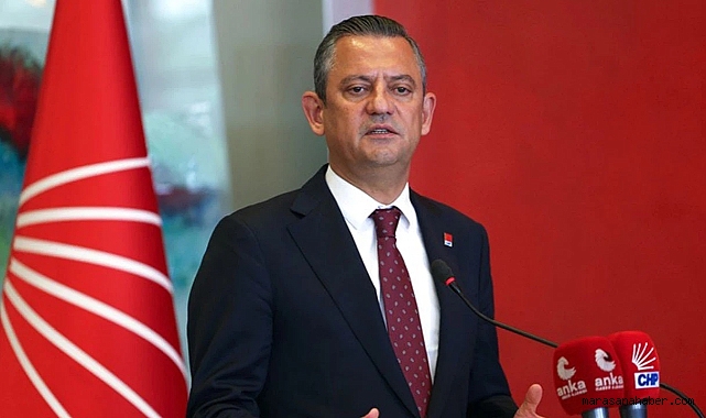 Özgür Özel Kahramanmaraş'ta CHP'nin mevlidine katılan hocanın sürgün edildiğini ileri sürdü!