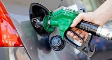 Petroldeki Tırmanış Pompa Fiyatlarına Yansıyor: Benzine Yeni Zam Kapıda