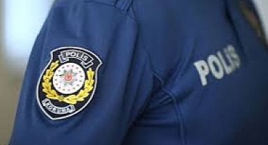 Suç örgütlerine bilgi sızdıran polislere gözaltı!