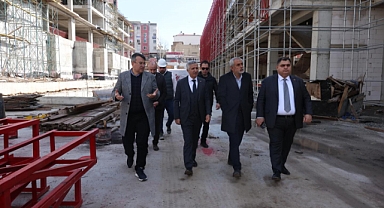 Vali Ünlüer’den Yeni Valilik Binasına Yakın Takip!