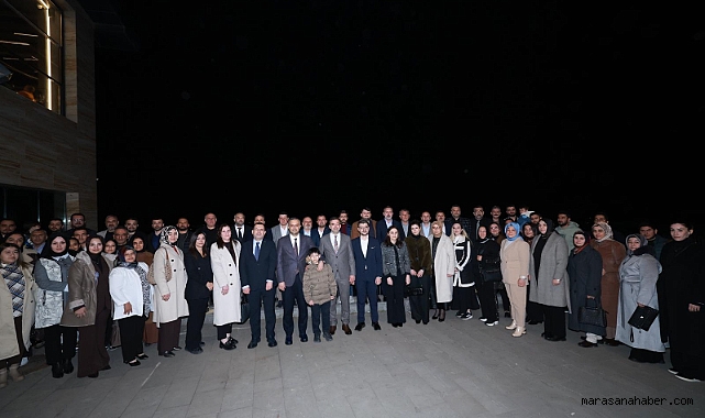 Başkan Toptaş, AK Parti Onikişubat teşkilatı ile iftar sofrasında buluştu!