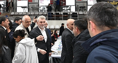 Kahramanmaraş Büyükşehir’in İftar Sofrası Andırın’da Kuruldu!