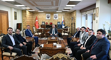 KMTSO Başkanı Buluntu ve Mustafa Narlı’dan Ksü Rektörü Okumuş’a Ziyaret!