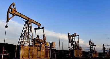 Petrolde tarihi yükseliş!