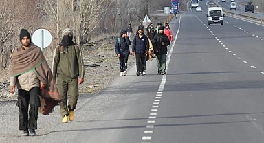 Tahran’dan İki Günde 100 Bin Kişi Ayrıldı!