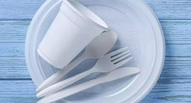 Tek Kullanımlık Plastiklere Yasak Geliyor: Çatal, Kaşık ve Pipetler Tarih Olabilir