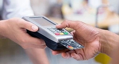 Temassız Kredi Kartı Ödemelerinde Yeni Dolandırıcılık Tuzağı: “Güncelleniyor” Uyarısına Sakın Onay Vermeyin