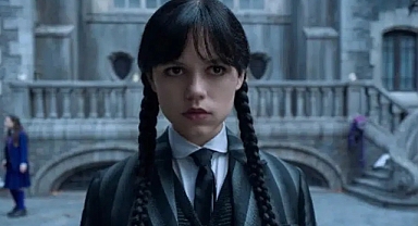 Wednesday Dizisi Kaç Sezon, Kaç Bölüm? Oyuncuları, Karakterleri ve Yeni Sezon Detayları