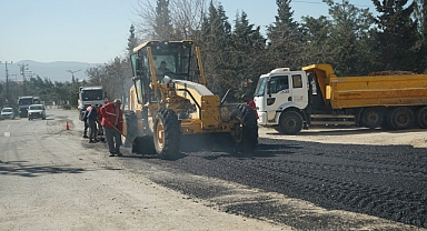 Yollarda Asfalt Çalışması Kesintisiz Sürüyor!