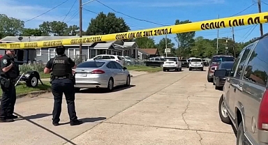 8 çocuğu silahla vurarak öldürdü!