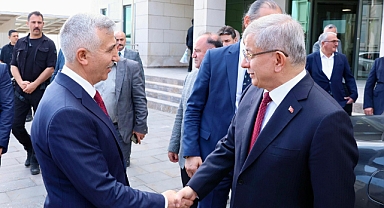 Ahmet Davutoğlu Resepsiyon Yerine Kahramanmaraş’ı tercih etti!