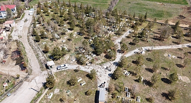 Büyükşehir, Mezarlıklarda Kapsamlı Yenileme Başlattı!