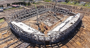 Kahramanmaraş Stadyumu Hızla Yükseliyor!
