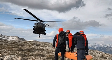 Kahramanmaraş’ta Dağda Çiriş Toplarken Hayatını Kaybetti: Cenazesi Helikopterle Alındı