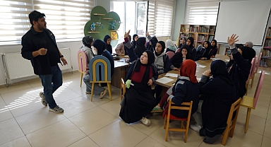 Kahramanmaraş’ta Geleceğin Yazarlarına İlham Veren Atölye