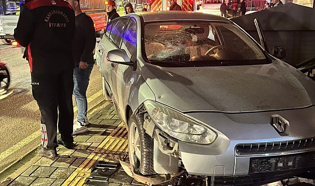 Kahramanmaraş’ta Korkutan Kaza: 5 Kişi Araçlarda Sıkıştı!