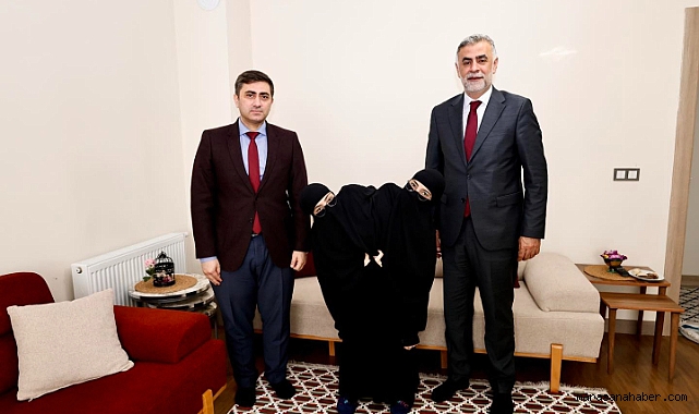 Kahramanmaraş’ta Siyam ikizi kardeşlere ziyaret!