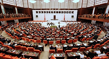 TBMM’de Kahramanmaraş Gerilimi! Okul Saldırısı Tartışması Meclis’i Karıştırdı