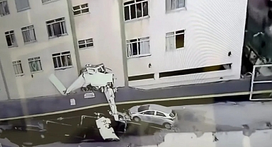 Brezilya’da Feci Kaza: Uçak Binaya Çarptı, 2 Kişi Hayatını Kaybetti