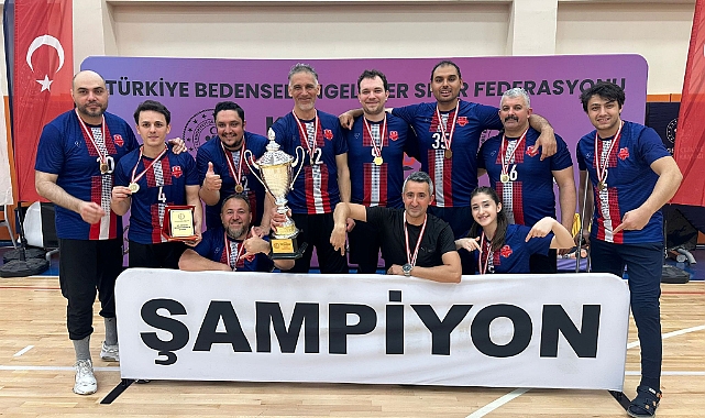 Filenin Kahramanları Şampiyonluk Kürsüsünde!
