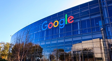 Google’da Tarihi Dönüşüm: “Mavi Linkler” Dönemi Bitiyor, Yapay Zeka Ajanları Geliyor
