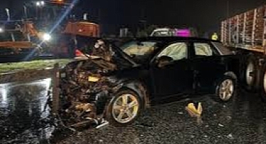 Korkunç kazada 7 Araç Birbirine Girdi, 4 Kişi Hayatını Kaybetti!