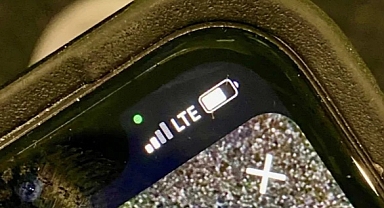 Telefonlardaki Yeşil Nokta Ne Anlama Geliyor? İşte Gizli Güvenlik Uyarısının Detayı