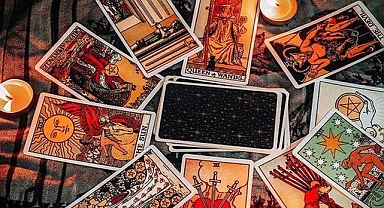 23 Haziran Günlük Tarot Falı: Bugünün Tarot Kartı Hangi Mesajı Taşıyor?