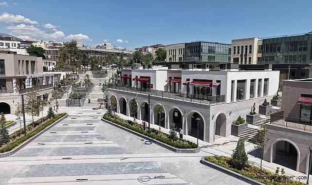 Bakan Kurum'dan Kahramanmaraş Meydan paylaşımı: