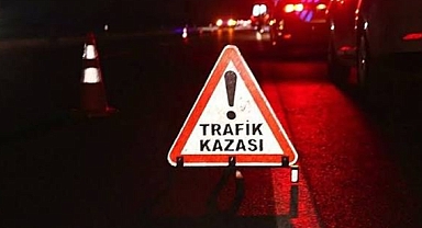 Bariyerlere Çarpan Otomobilde 3 Kişi Hayatını Kaybetti