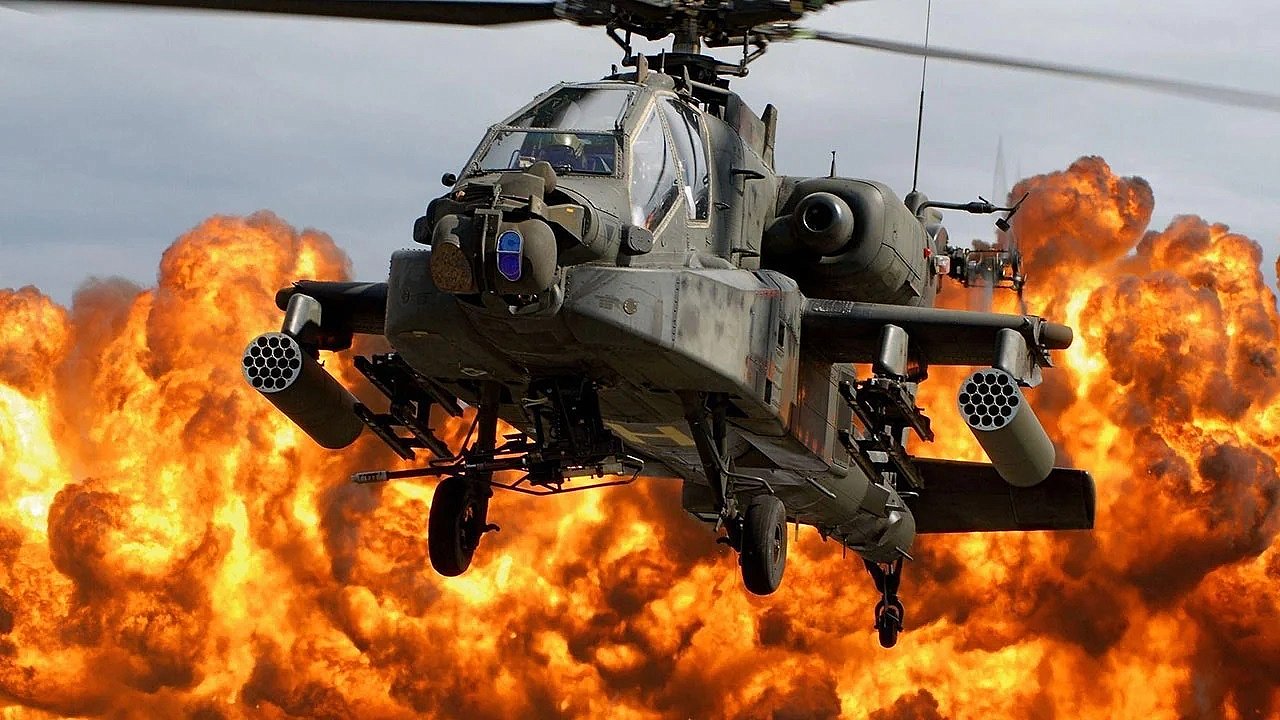 Hürmüz Boğazı'nda ABD Helikopteri Düştü! Pilotlar Kurtarıldı