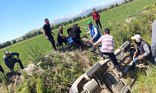 Kahramanmaraş Elbistan’da Kaza: Otomobil Sulama Kanalına Uçtu, 4 Kişi Yaralandı