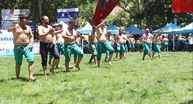 Kahramanmaraş'ta Ata Sporu Coşkusu! 248 Pehlivan Dereköy Er Meydanında Buluştu