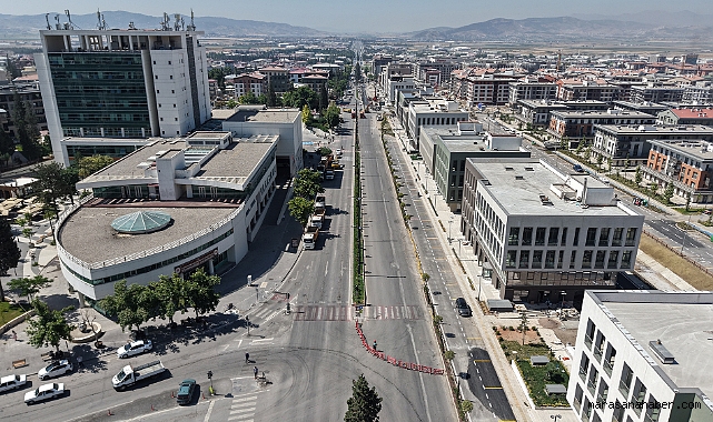 Kahramanmaraş’ta Azerbaycan Bulvarı Trafiğe Kapatıldı: Çalışmalar 2 Temmuz’a Kadar Sürecek