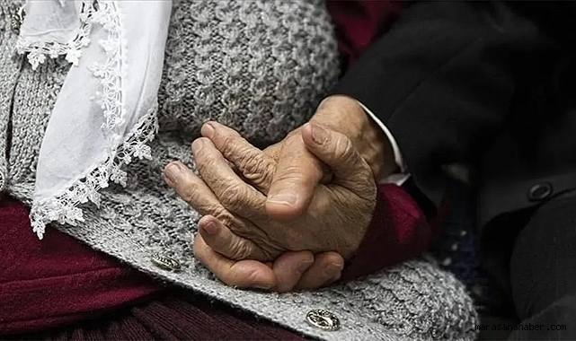 Kahramanmaraş’ta Yarım Asırlık Sevda Mezarda da Ayrılmadı! Yaşlı çift ardı ardına can verdi