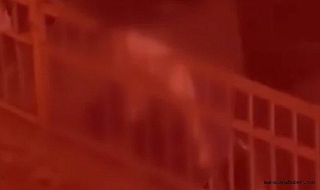 Şehrin göbeğinde korkuluklara kabloyla asılı ceset bulundu!