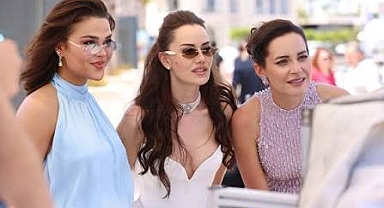 Turquoise Summer Konusu ve Oyuncuları! Fahriye Evcen ve Murat Yıldırım’ın Yeni Dizisi Turquoise Summer Nereden İzlenir?