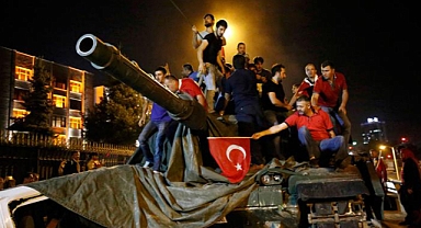 15 Temmuz'un 10. Yılında Tarihe Geçen Gece! Darbe Girişimi Nasıl Bastırıldı?